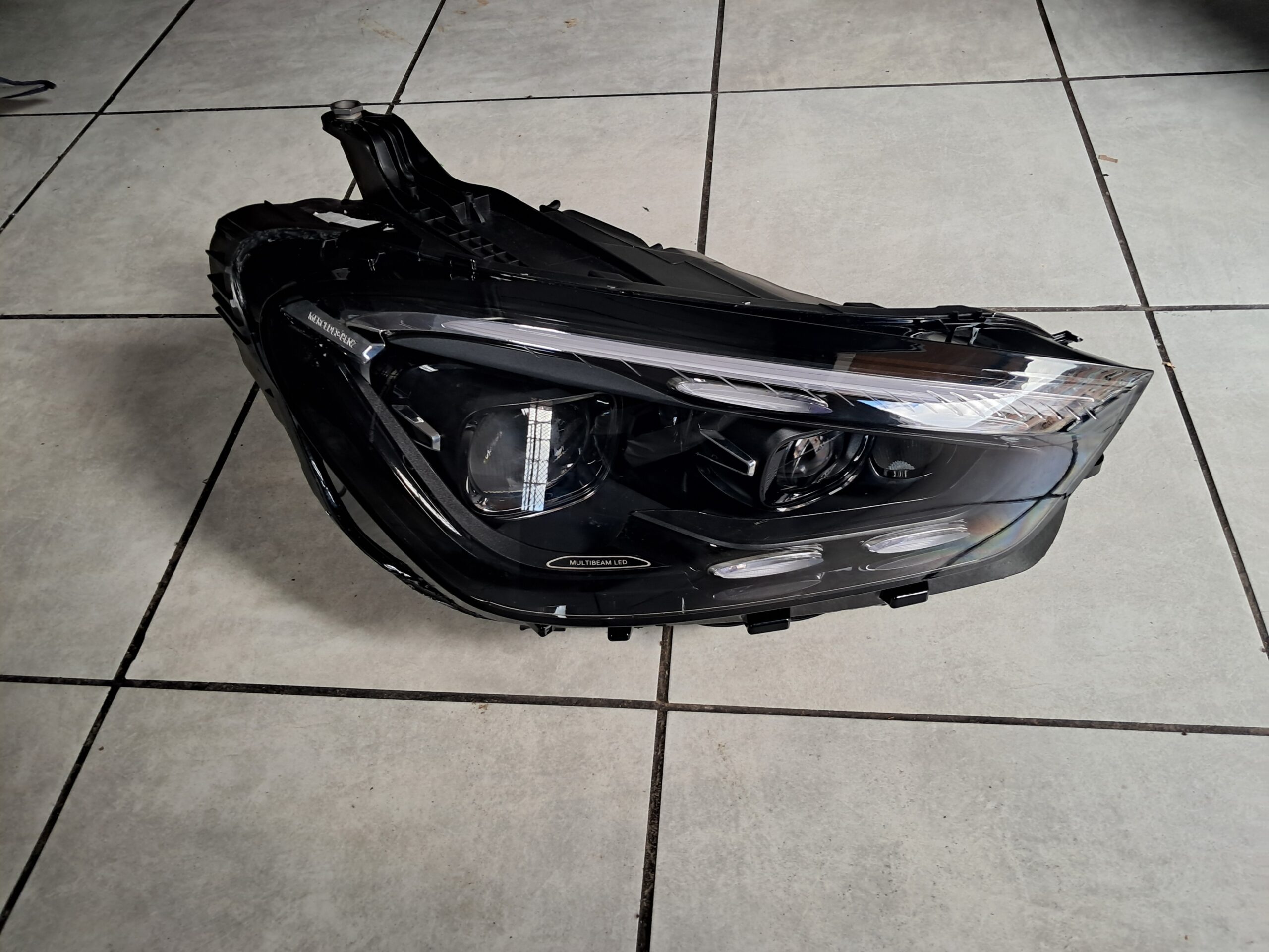 Mercedes-Benz GLE 2024 2025 W167 Multibeam Headlight