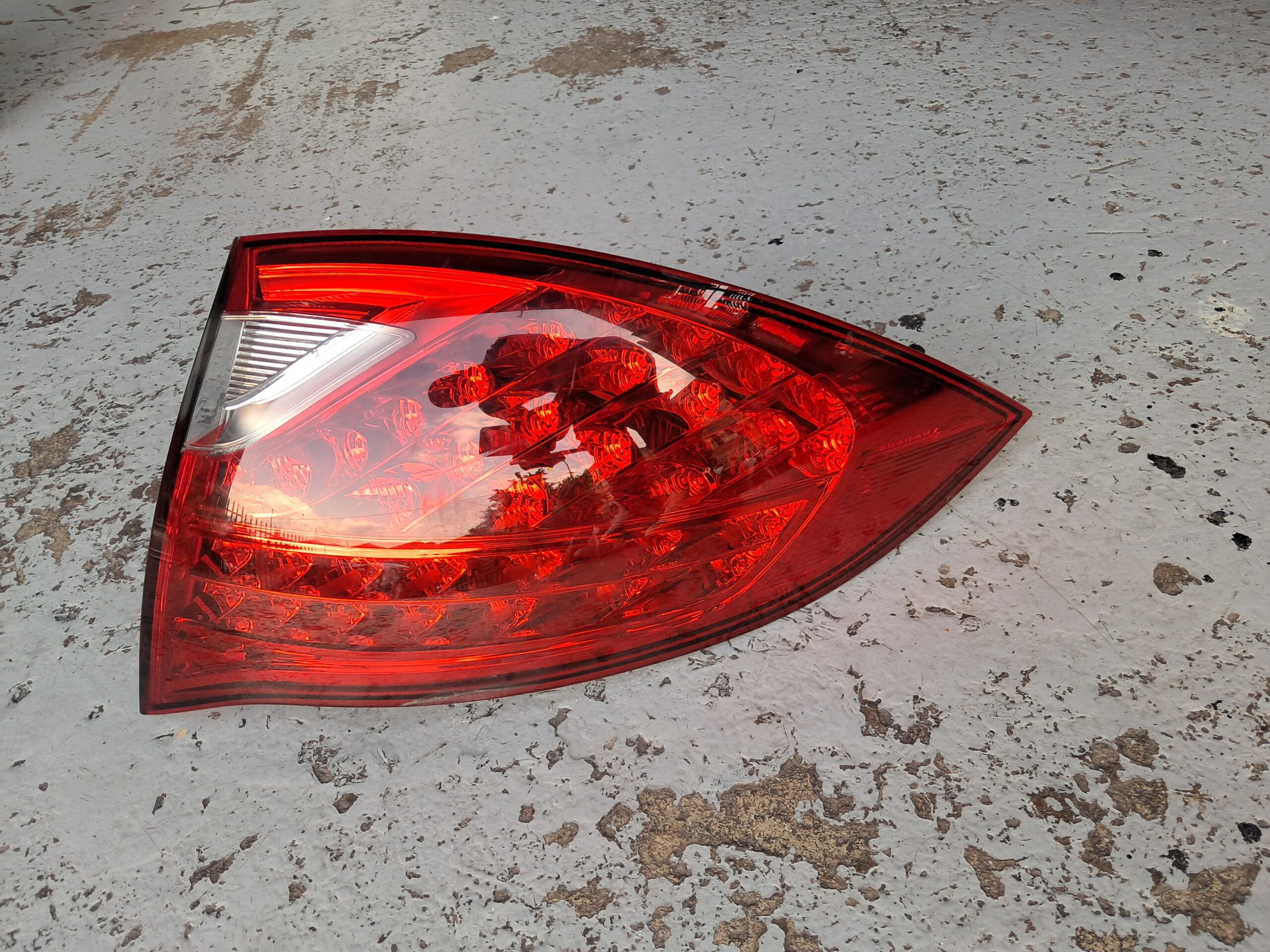 Porsche Cayenne 958.2 Headlight LH